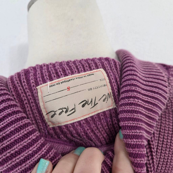 Free People Women's Worn Thru Surplus Cardigan sweater bubblegum pink size small - Picture 7 of 8